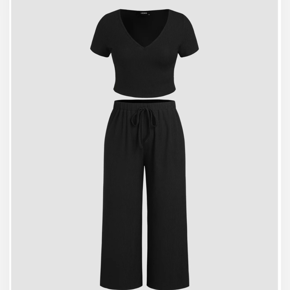 Cider Black V-Neck Crop Top and Wide-Leg Pants Set